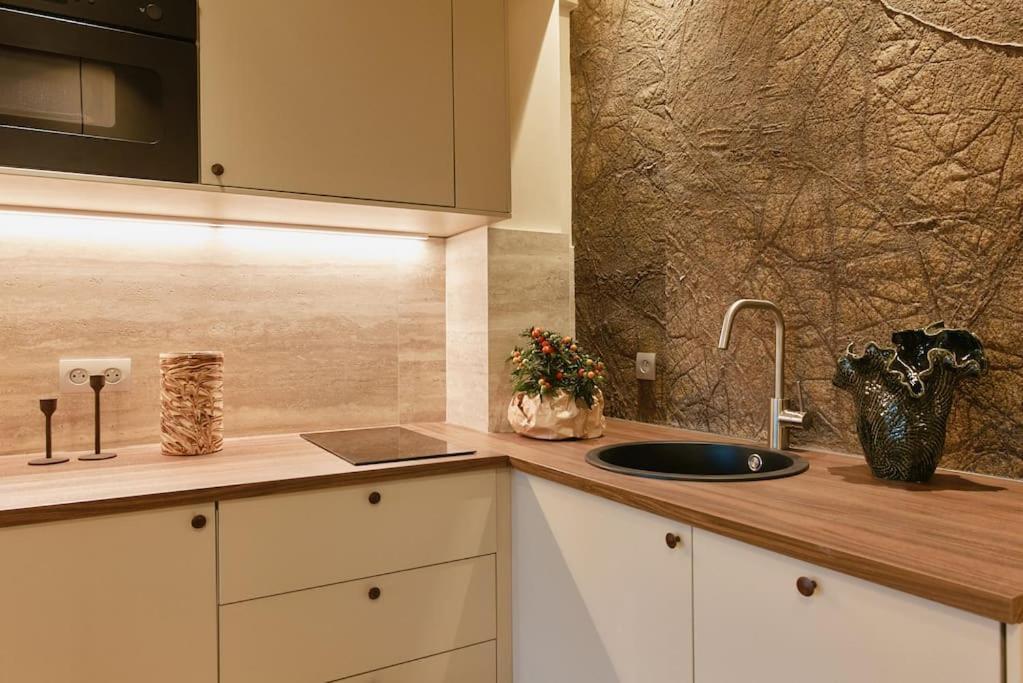 Apartment Saint Charles - Duke Housing *