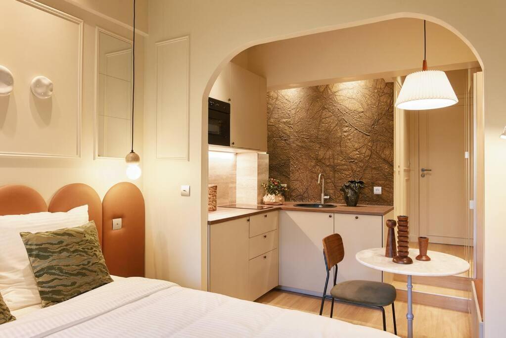 Saint Charles - Duke Housing *