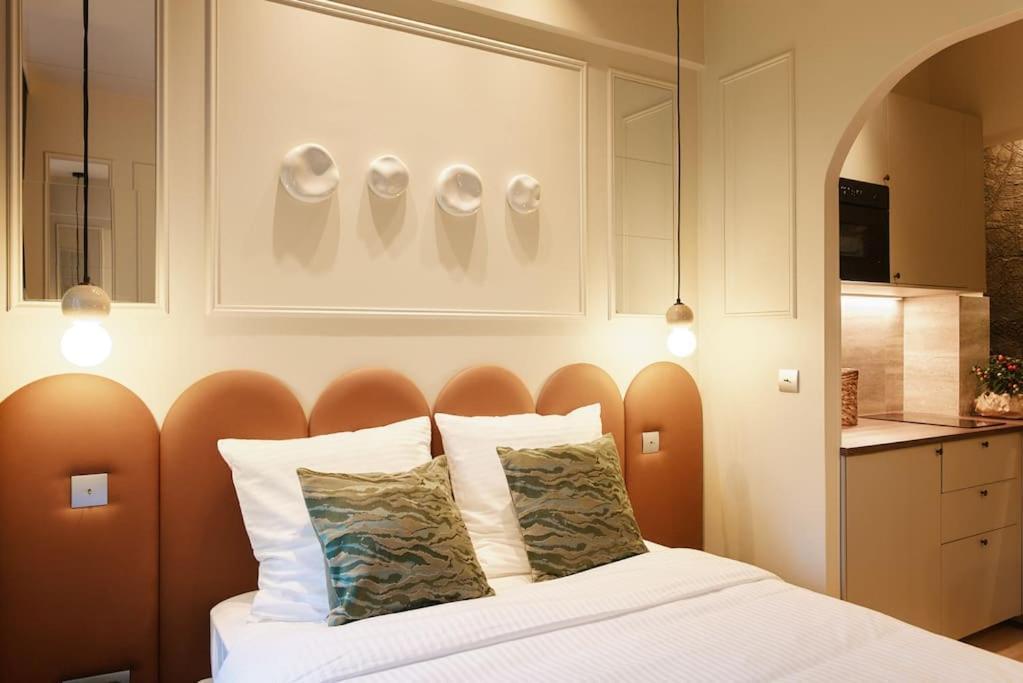 Saint Charles - Duke Housing